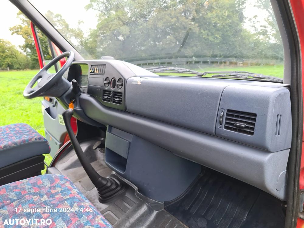 Mercedes-Benz Sprinter - 9