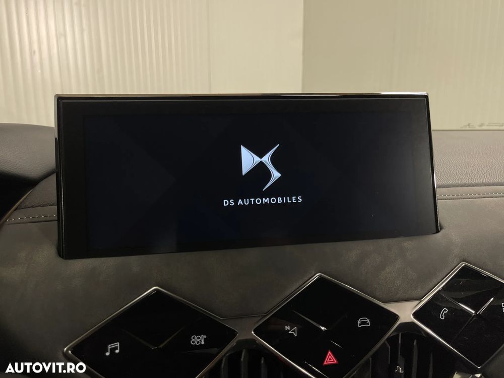 DS Automobiles DS 3 Crossback ver-ds3-1-2-puretech-130-s-s-eat8-grand-chic - 23