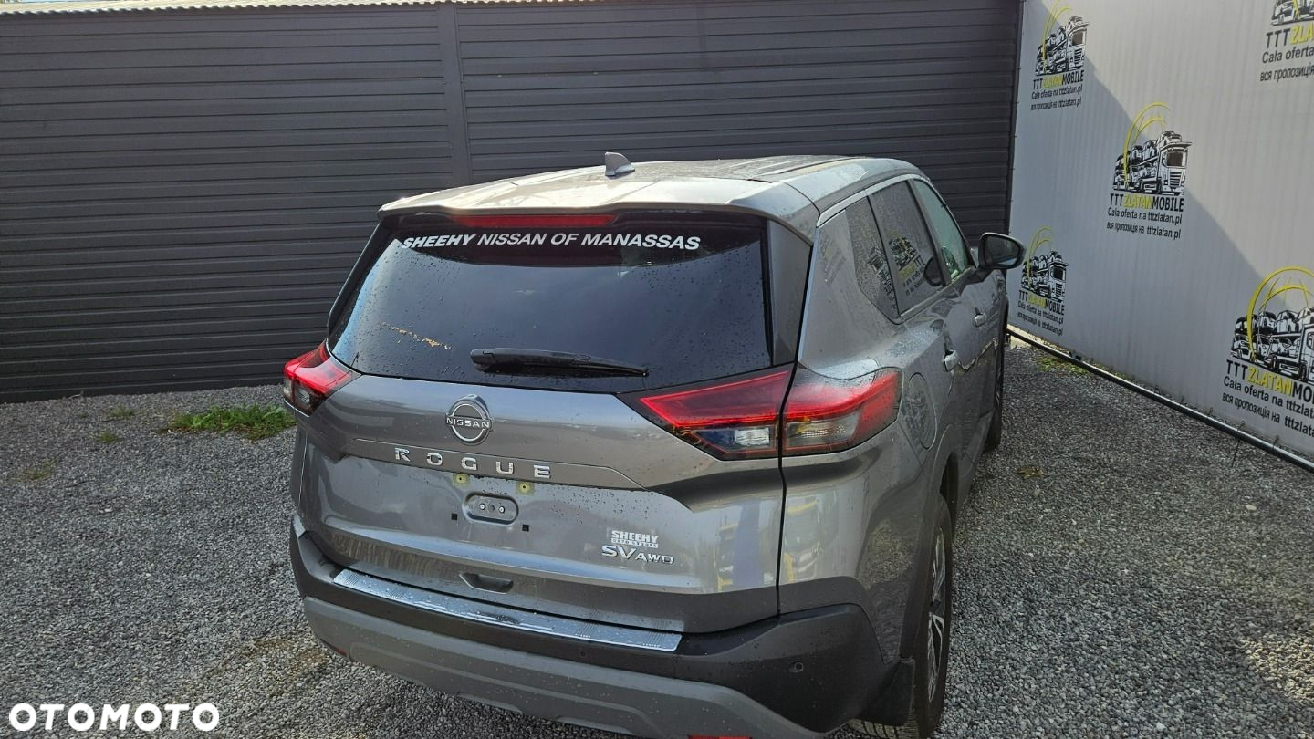 Nissan Rogue - 24