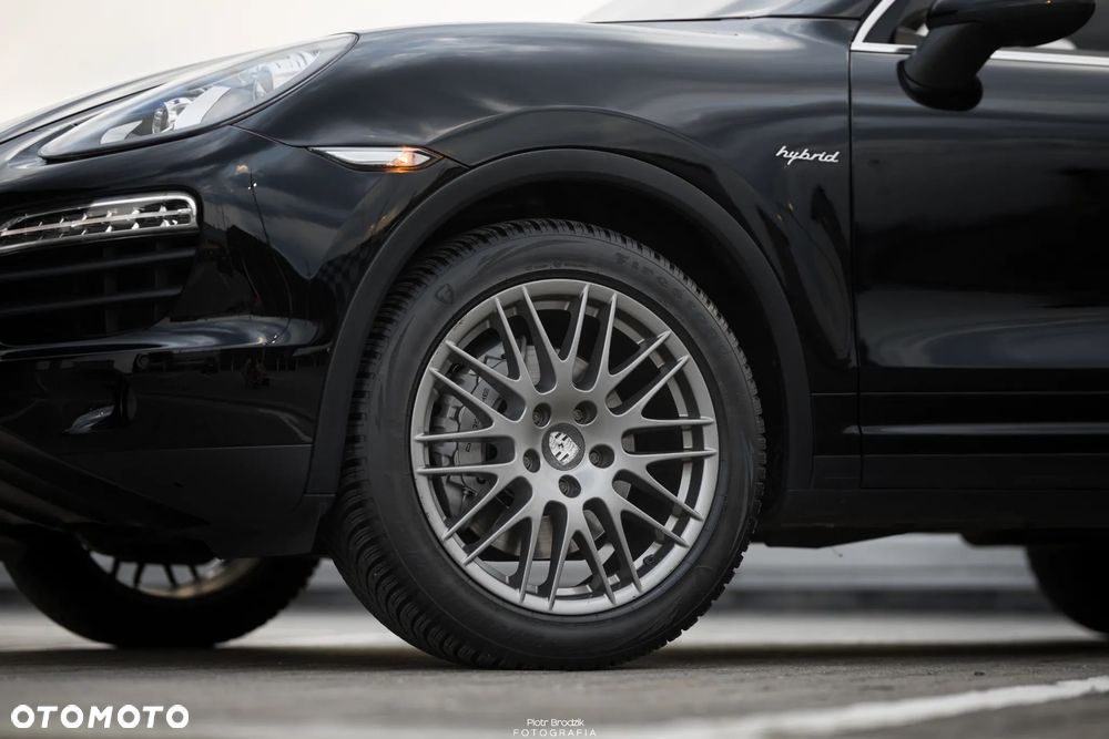 Porsche Cayenne - 13