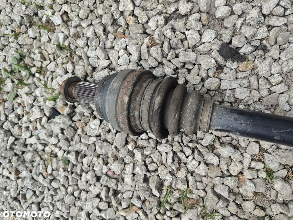 BMW F10 F11 2.0d N47 PÓŁOŚ Tylna Prawa 7581028 - 6