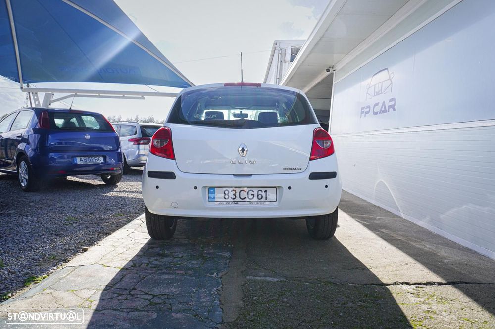 Renault Clio 1.5 dCi Pack - 6