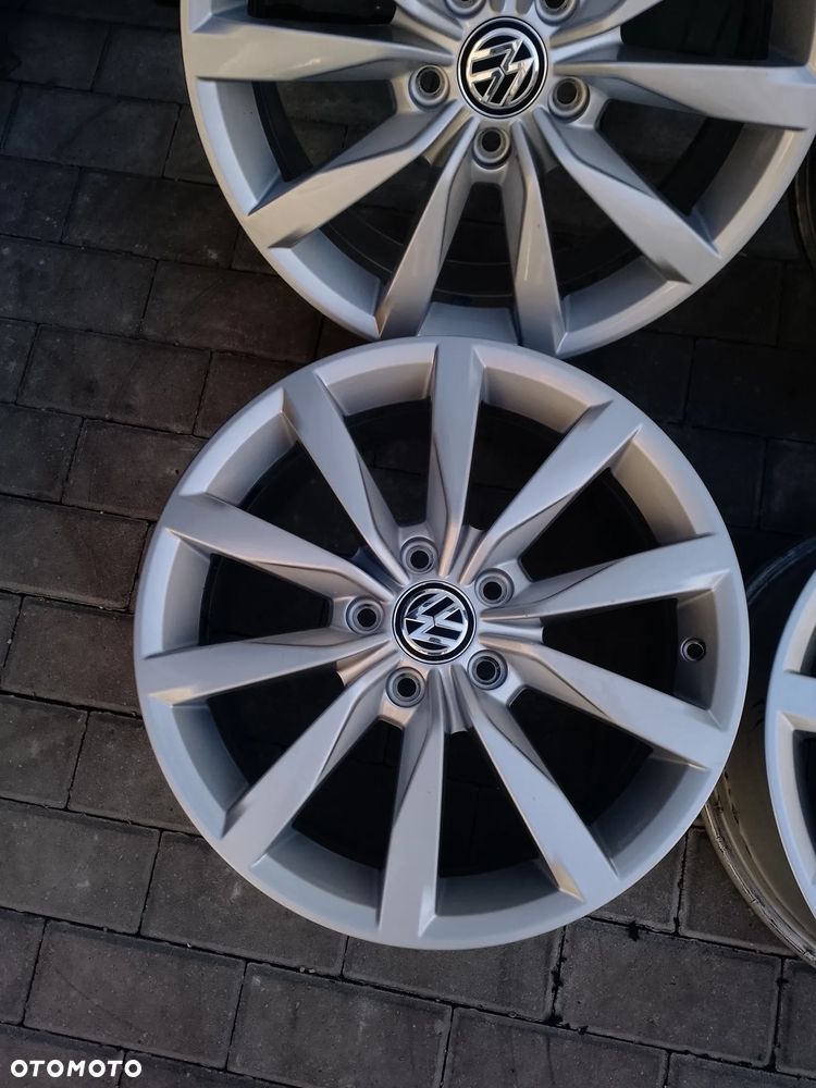 Felgi aluminiowe 17" VW - 6