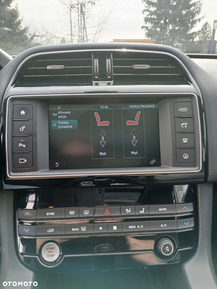 Jaguar F-Pace 20d AWD Prestige - 34