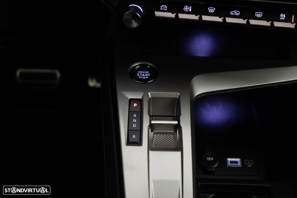 Peugeot 308 SW 1.6 Hybrid GT Pack e-EAT8 - 26