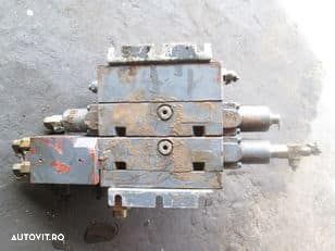 Distribuitor hidraulic miniexcavator jcb 8020 cts - 1