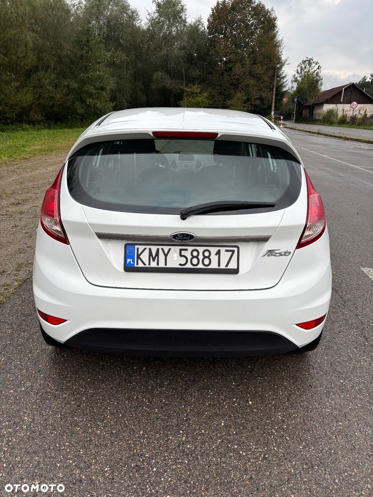 Ford Fiesta - 4