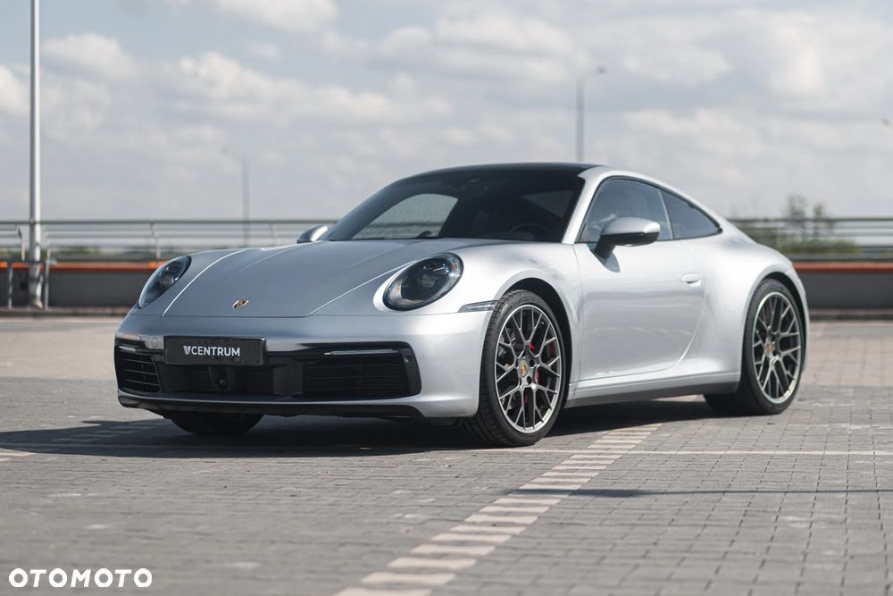 Porsche 911 Carrera S - 2