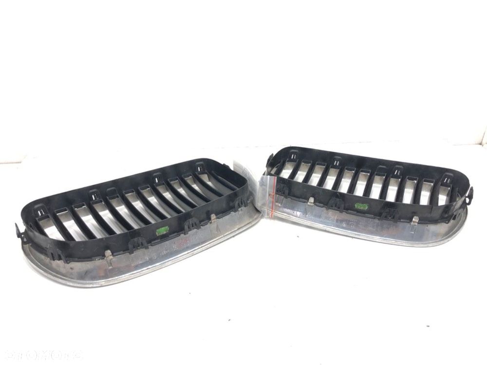 ATRAPA GRILL  BMW 5 Touring (F11) 2009 - 2017 530 d 190 kW [258 KM] olej napędowy 2011 - 2017 - 3