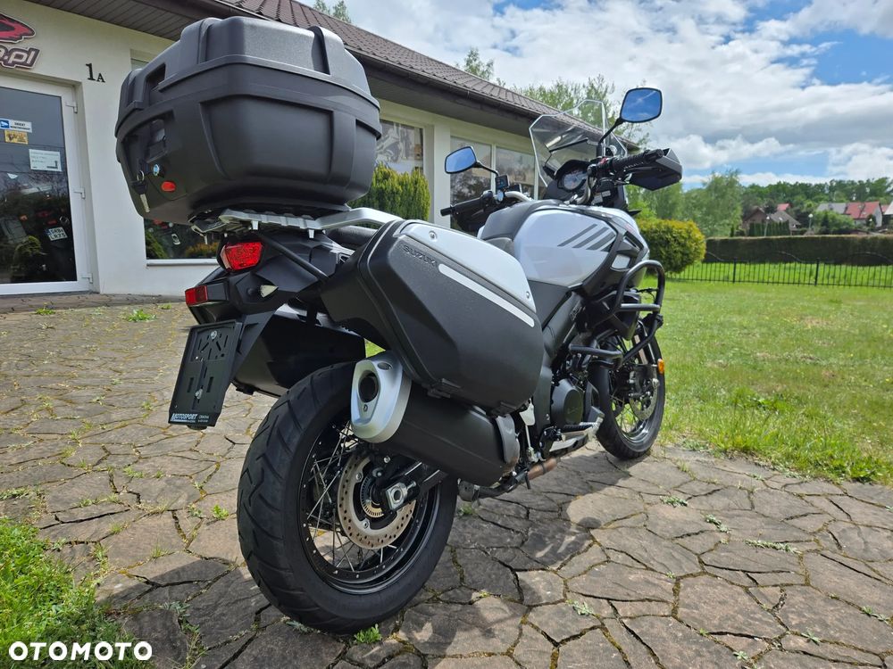 Suzuki V-STROM - 3