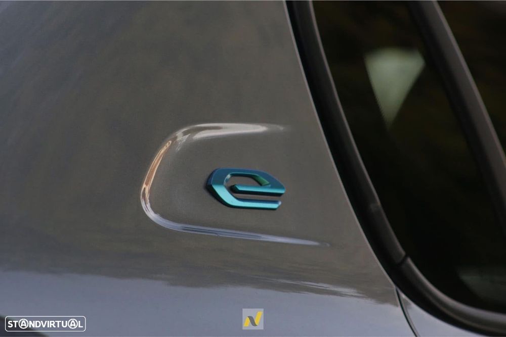 Peugeot e-208 50 kWh GT - 8