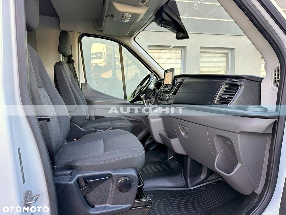 Ford Transit - 8