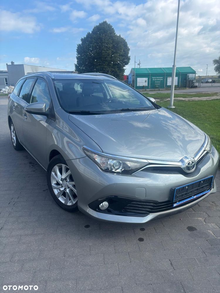 Toyota Auris 1.33 Dual-VVT-i Comfort - 4