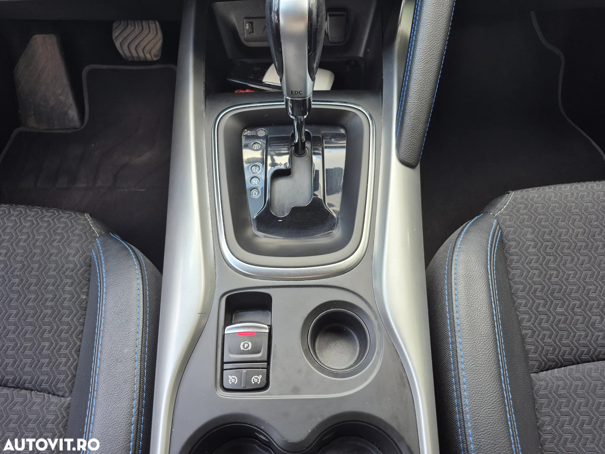 Renault Kadjar BLUE dCi 115 EDC BOSE EDITION - 19