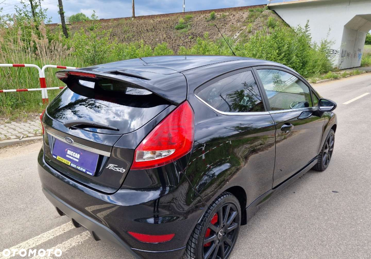 Ford Fiesta 1.25 Titanium X - 8