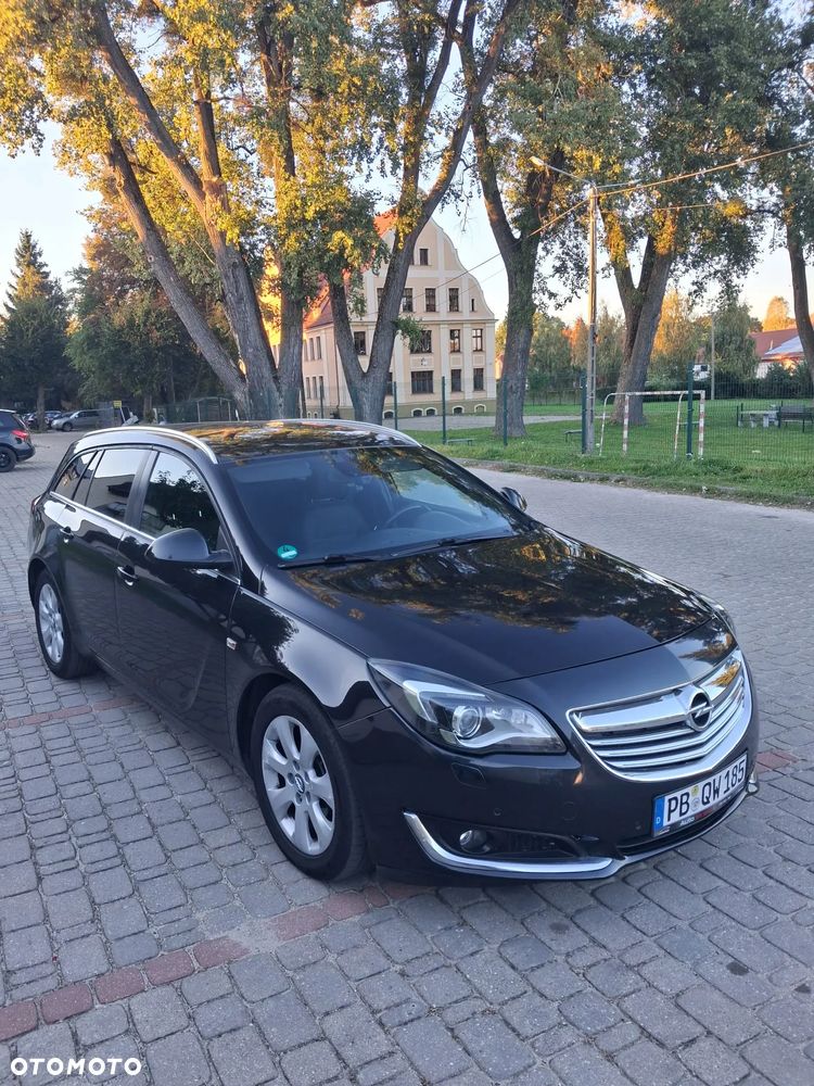 Opel Insignia - 1