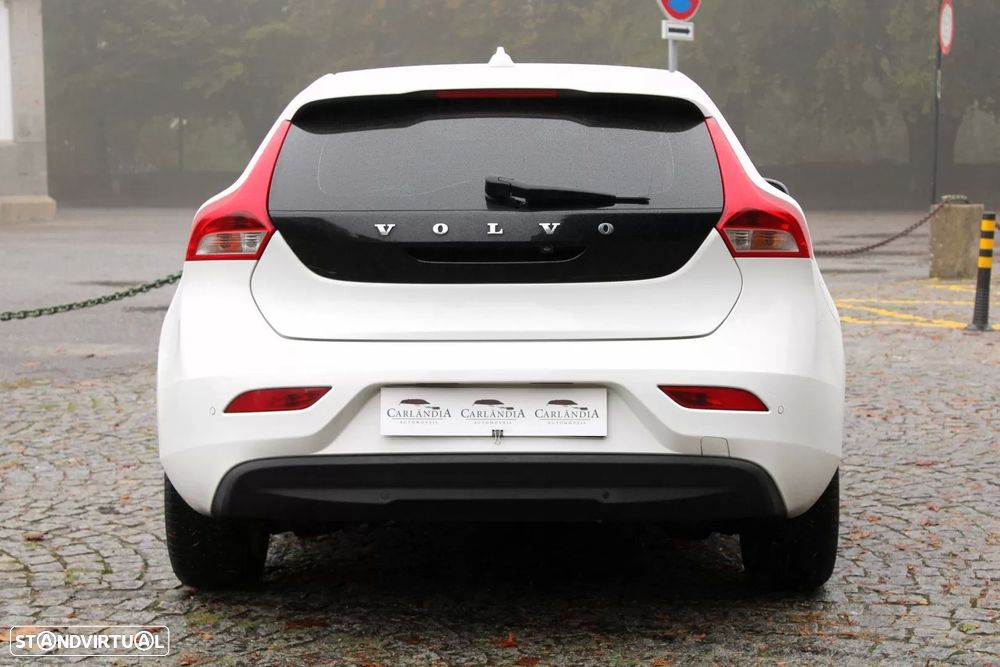 Volvo V40 1.6 D2 Momentum Eco - 2