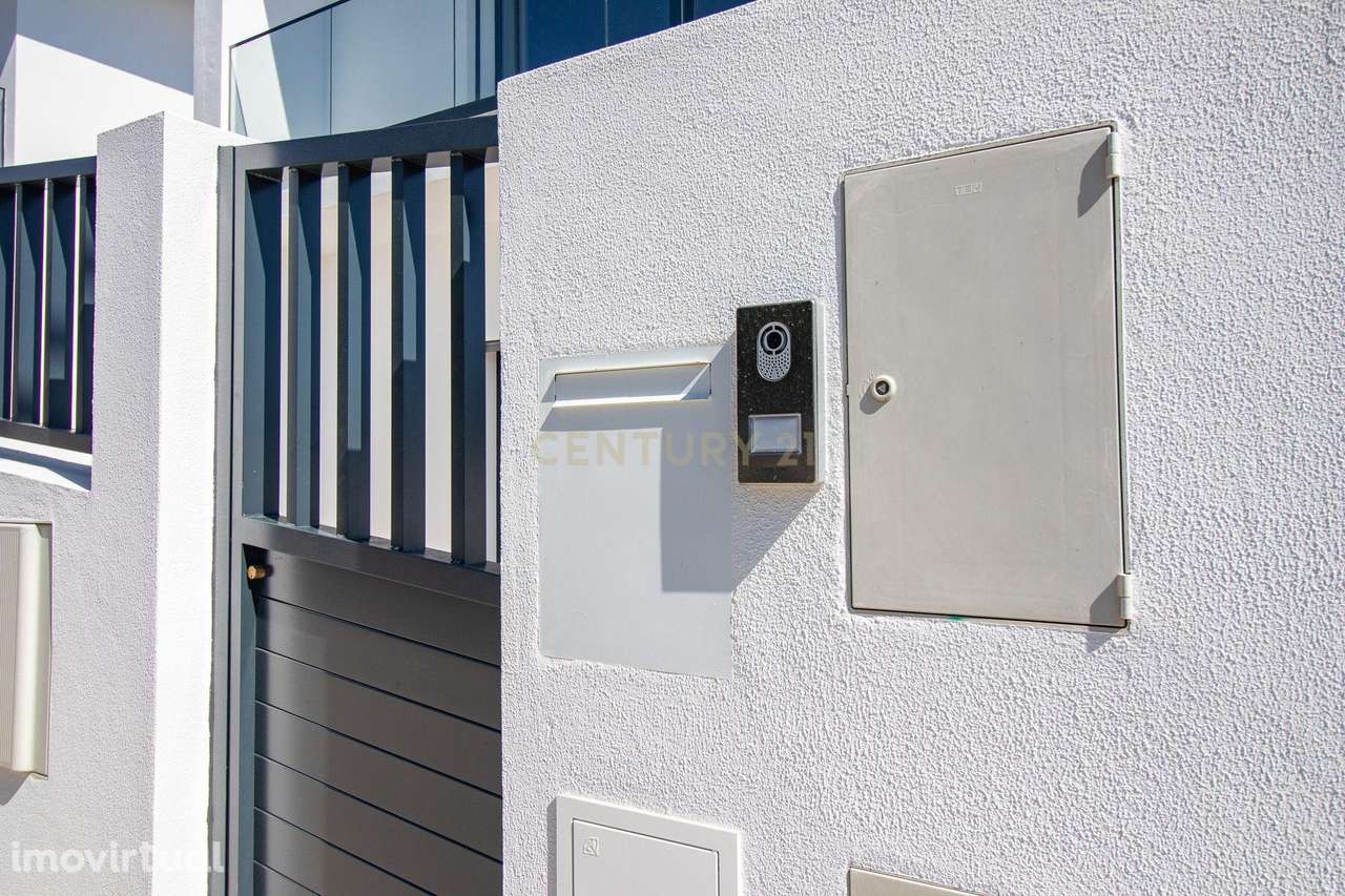 Moradia T3  em Torres Vedras: Pronta para Morar! - Grande imagem: 4/60