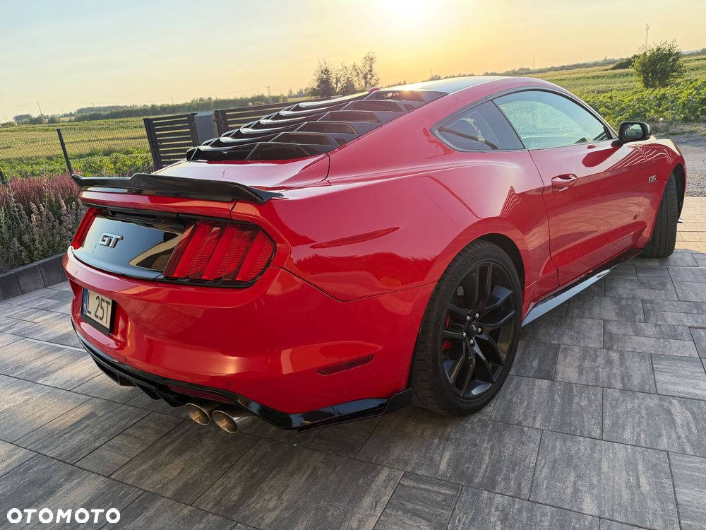 Ford Mustang 5.0 V8 GT - 3