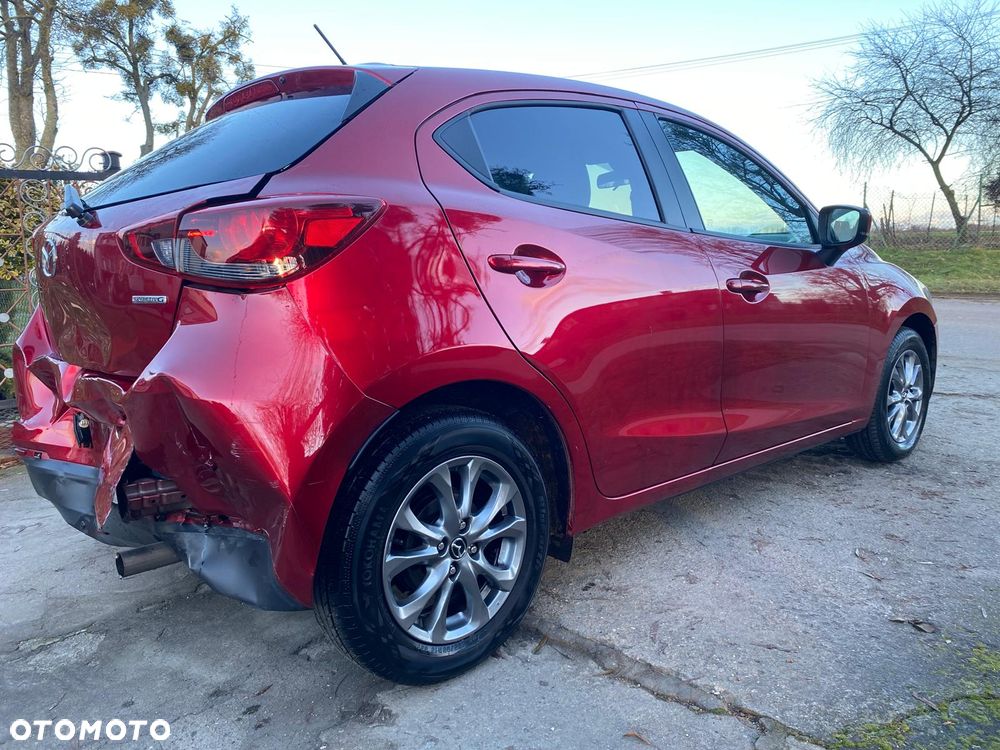 Mazda 2 - 7