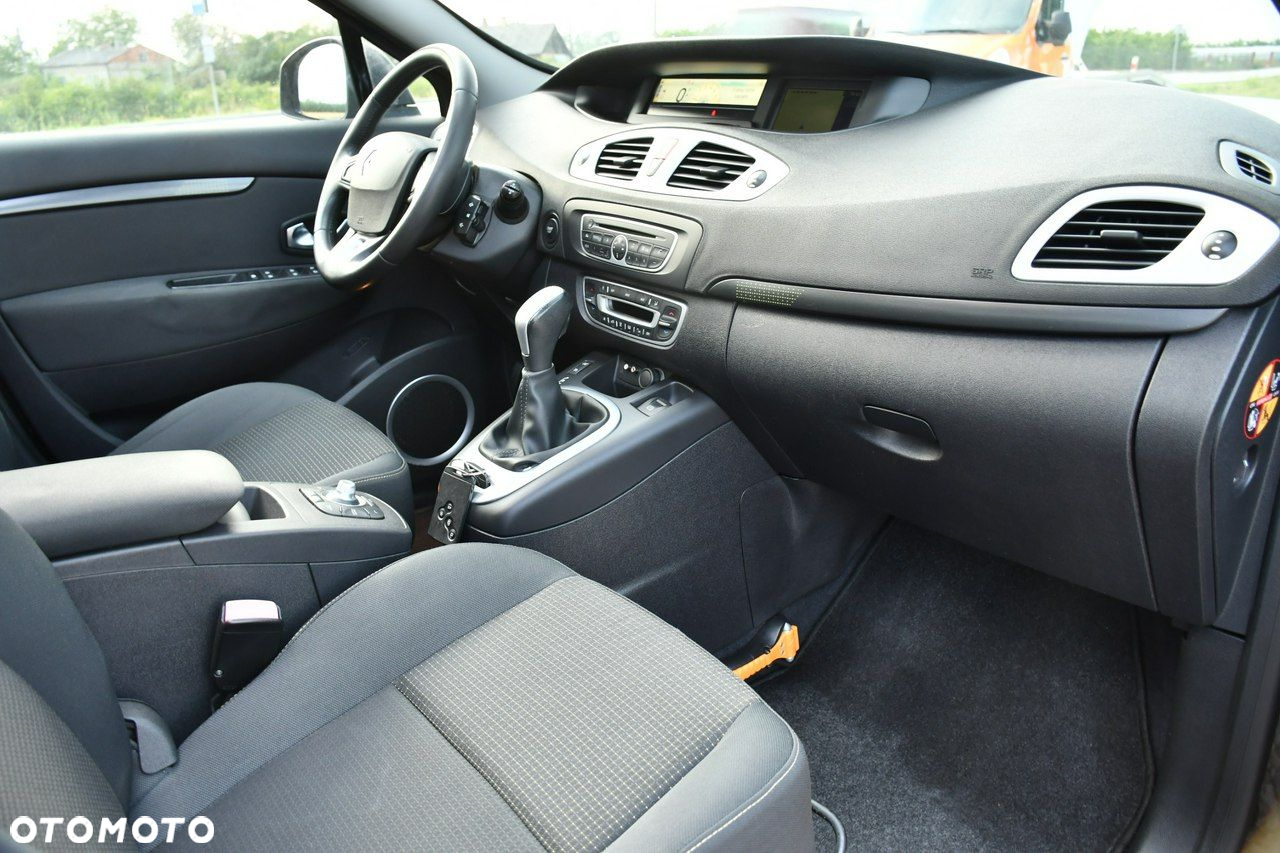 Renault Scenic 2.0 16V 140 CVT Dynamique - 34