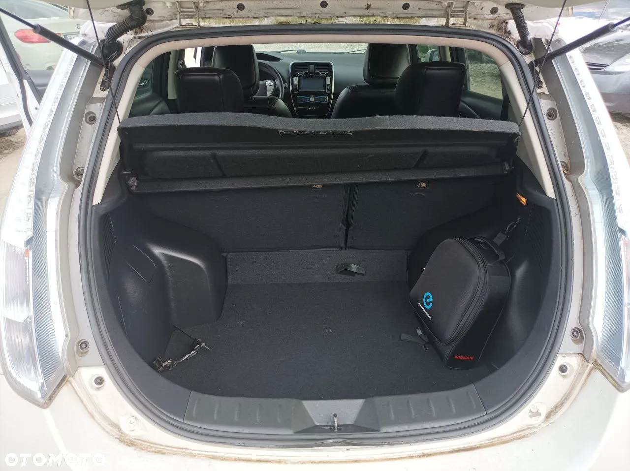 Nissan Leaf - 13