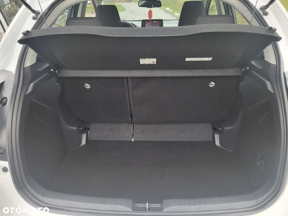 Toyota Yaris - 21