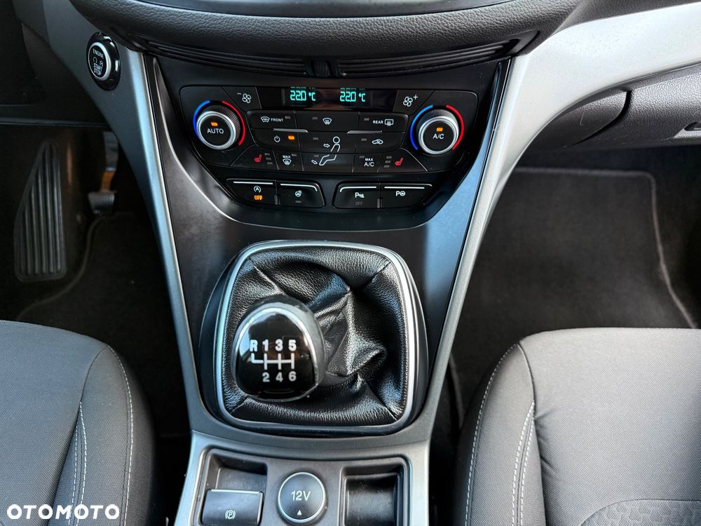 Ford Kuga - 13