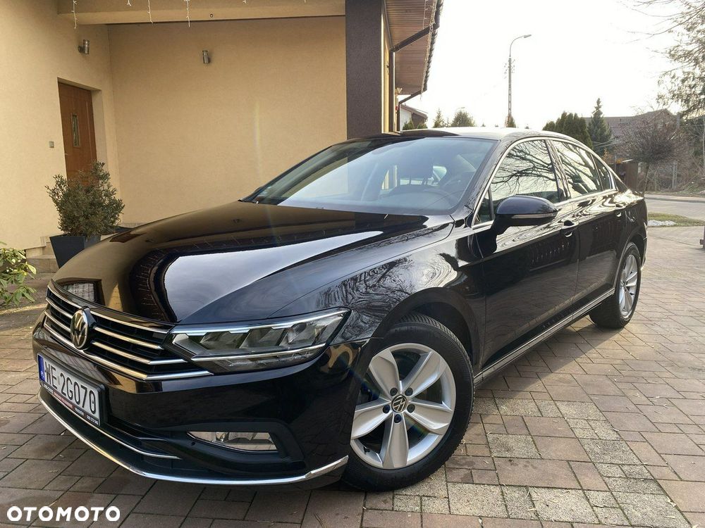 Volkswagen Passat 1.5 TSI EVO Elegance DSG - 2