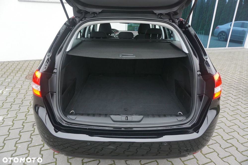 Peugeot 308 1.6 BlueHDi Active S&S EAT6 - 26