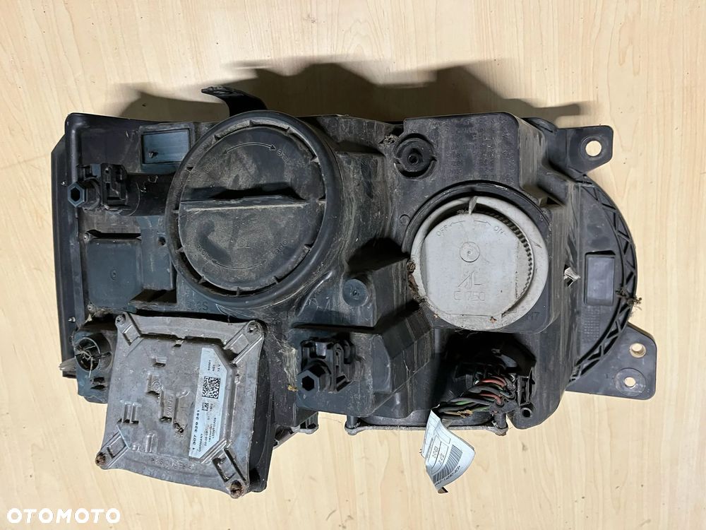 Lampa przednia lewa Xenon AH42-13W030 RHD Range Rover L322 LM Vogue Lift 2009-12 - 2