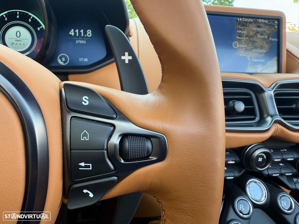 Aston Martin Vantage Roadster V8 - 23