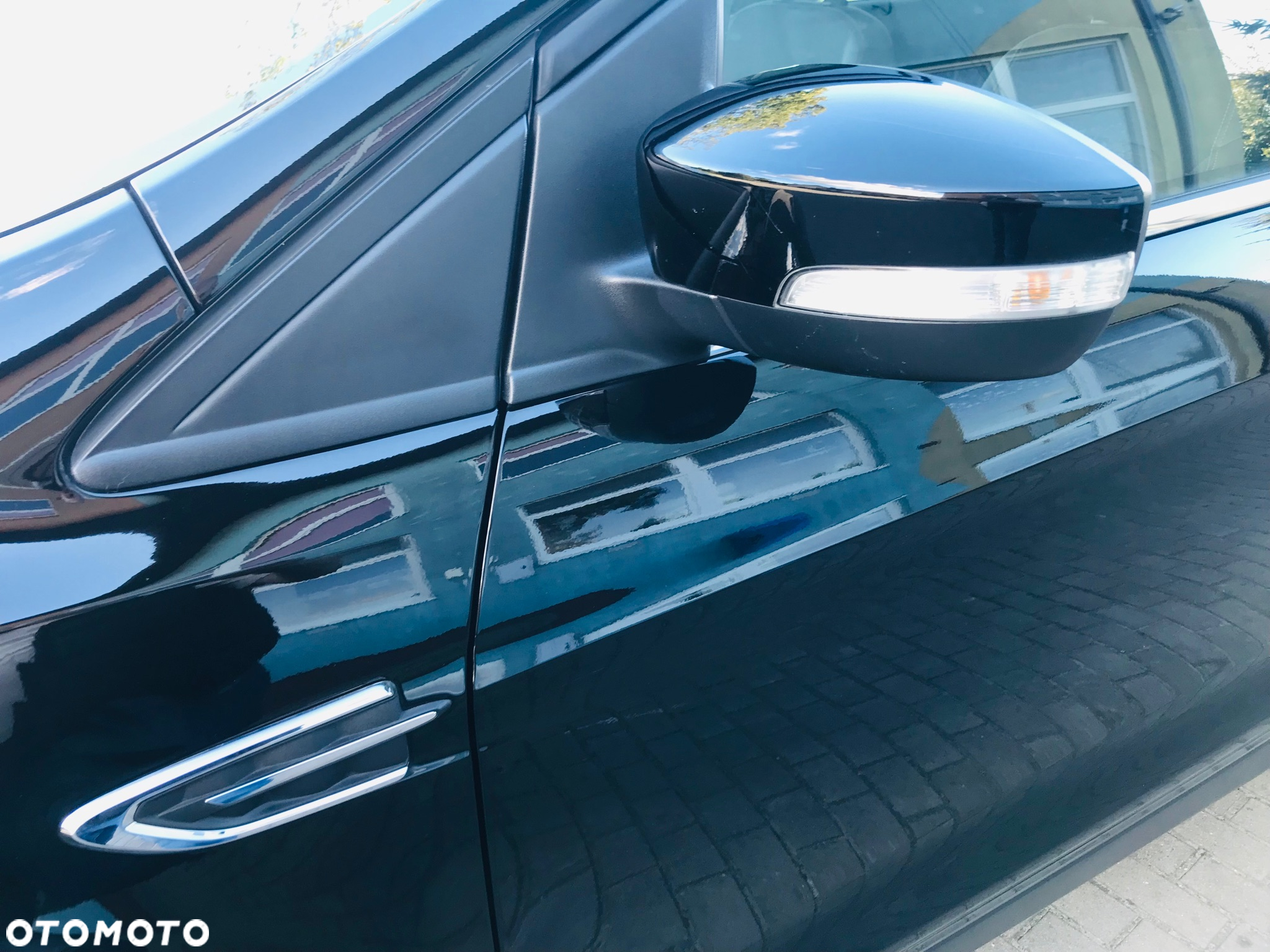 Ford Kuga 1.5 EcoBoost 2x4 Black & Silver - 13