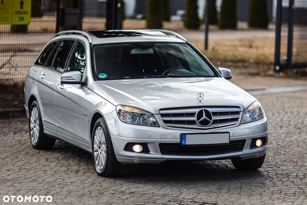 Mercedes-Benz Klasa C 180 BlueEFFICIENCY Elegance - 6