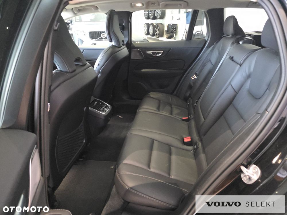 Volvo V60 - 22