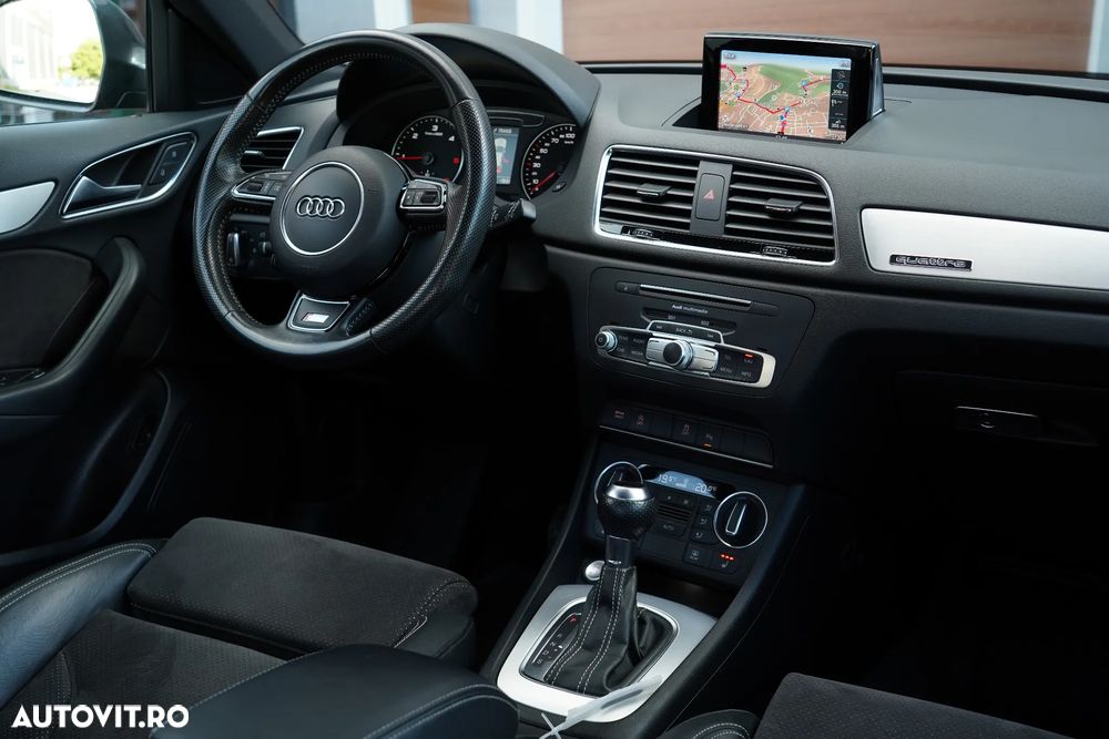 Audi Q3 2.0 TDI Quattro S tronic design - 14
