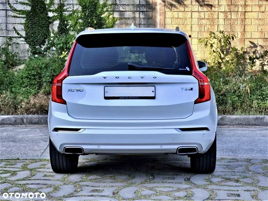 Volvo XC 90 - 3