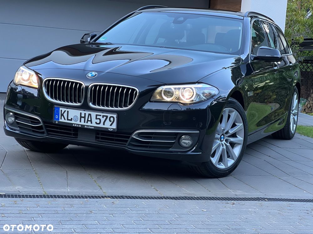 BMW Seria 5 525d Touring Sport-Aut Luxury Line - 28
