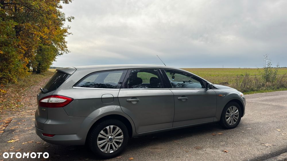 Ford Mondeo 2.0 TDCi Ambiente - 4