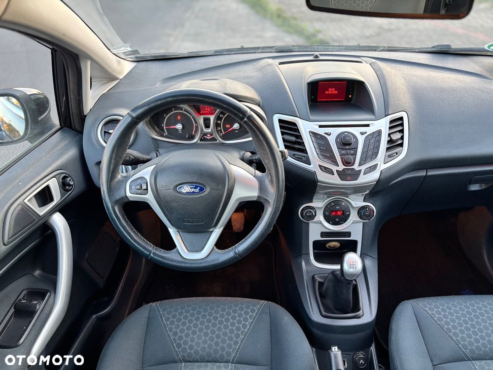 Ford Fiesta 1.25 Titanium - 5