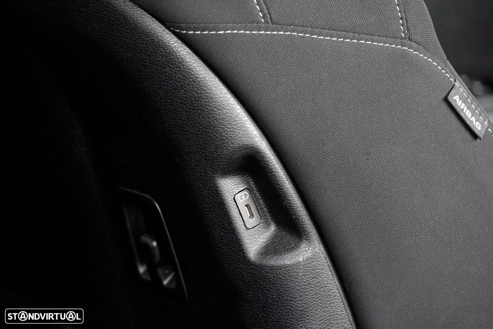 Kia Sportage 1.6 T-GDI Drive - 21