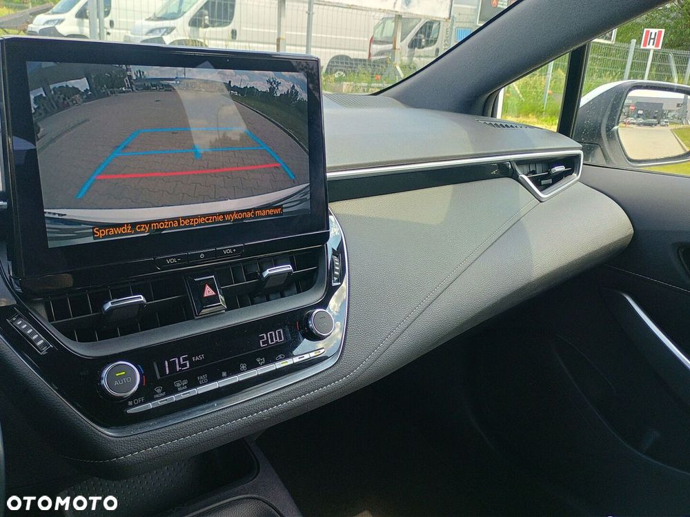 Toyota Corolla 1.8 Hybrid Comfort - 25