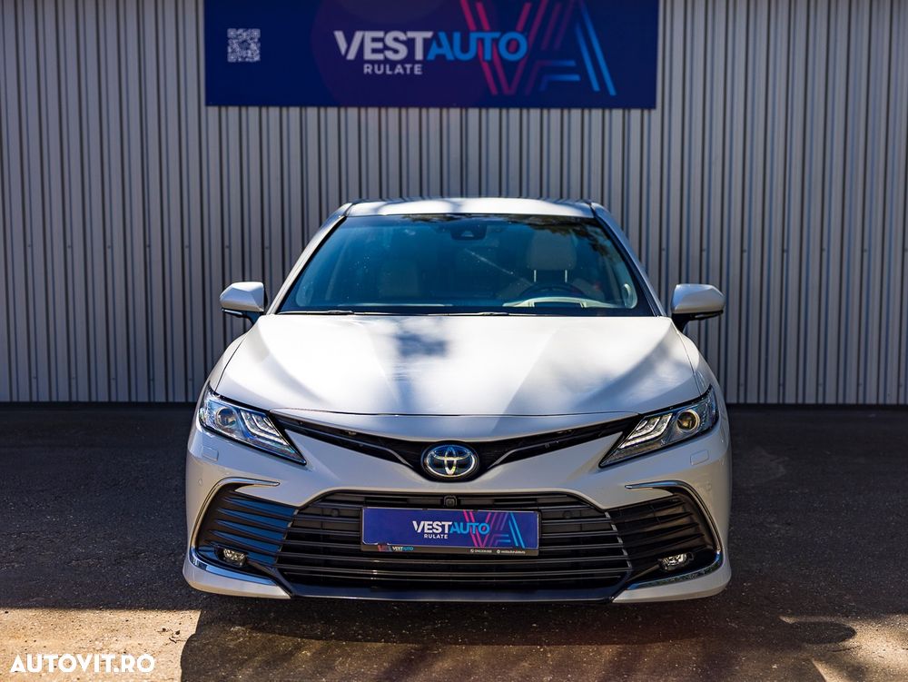 Toyota Camry 2.5 Hybrid Exclusive - 22
