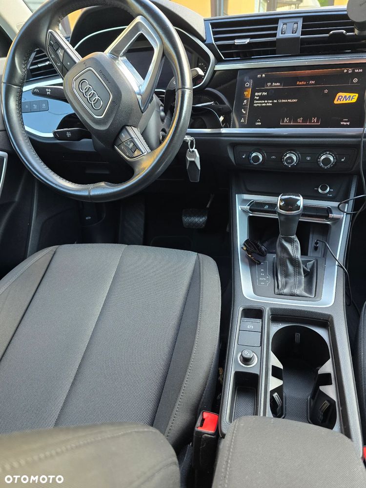 Audi Q3 35 TFSI S tronic - 9