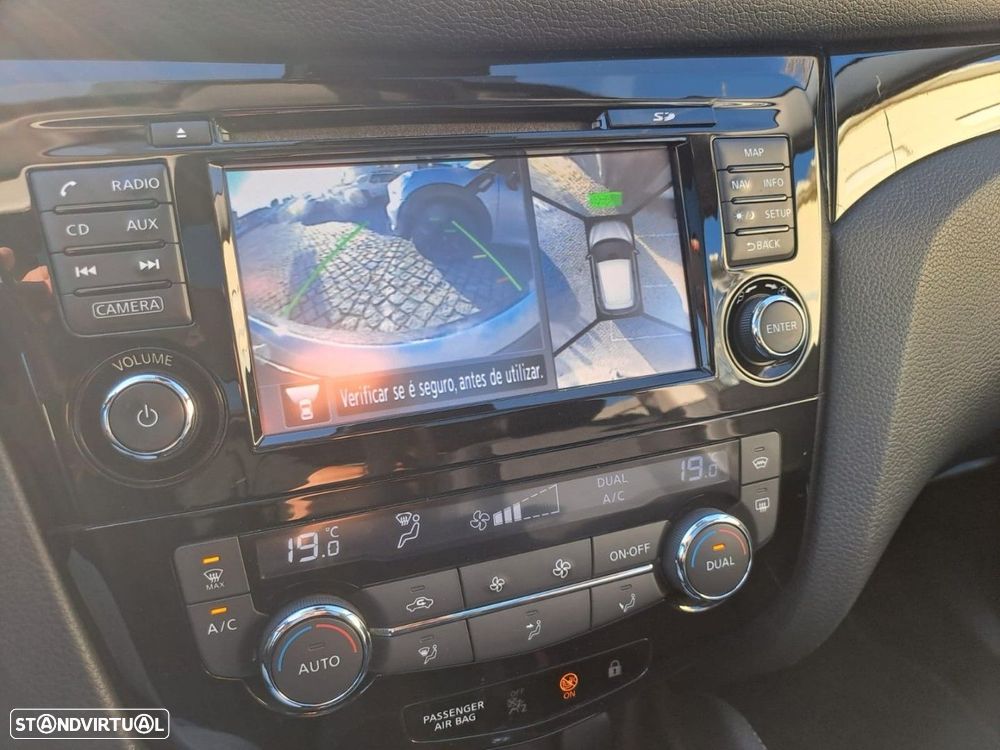 Nissan Qashqai 1.2 DIG-T N-Connecta - 9