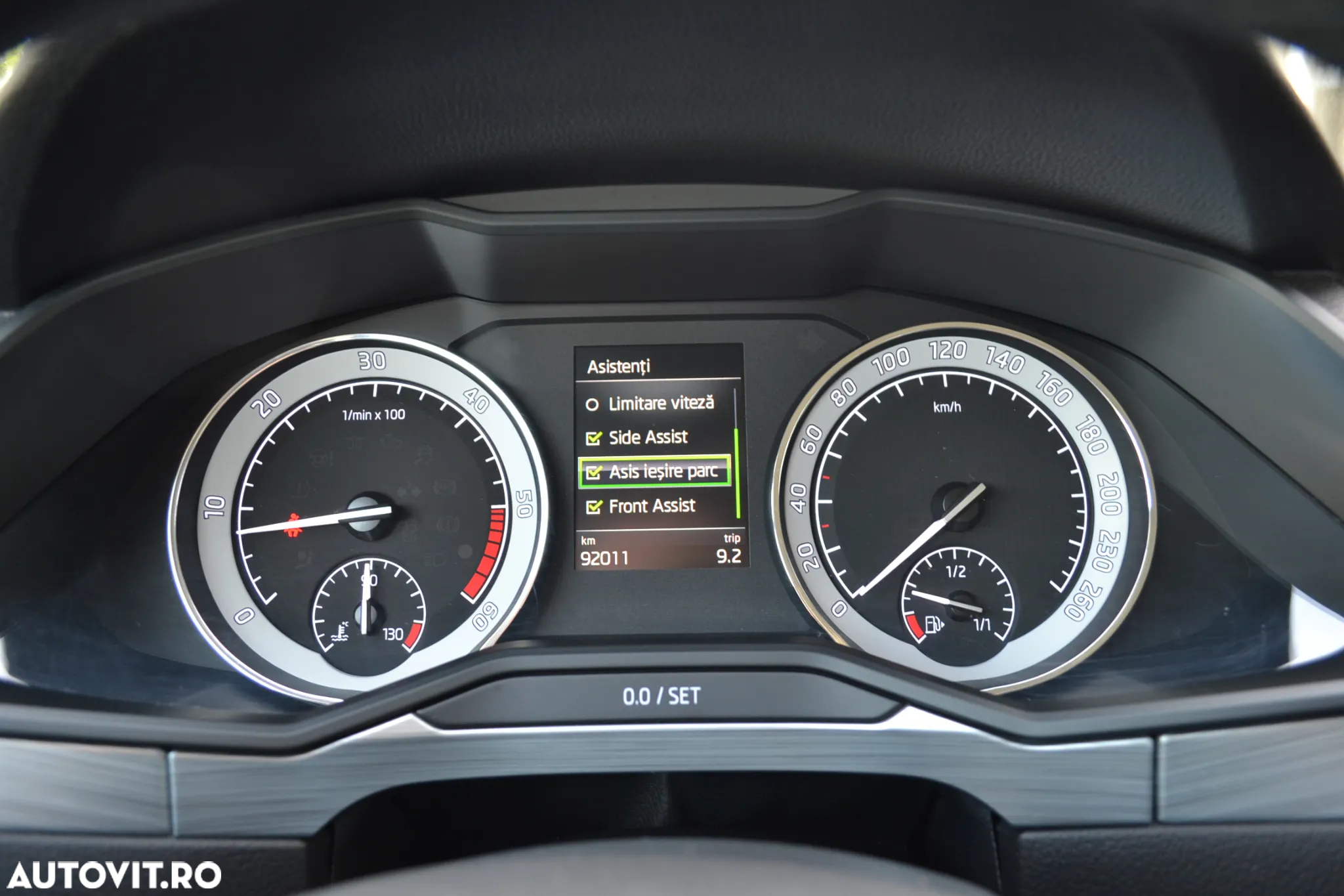 Skoda Superb 2.0 TDI 4X4 DSG Ambition - 19