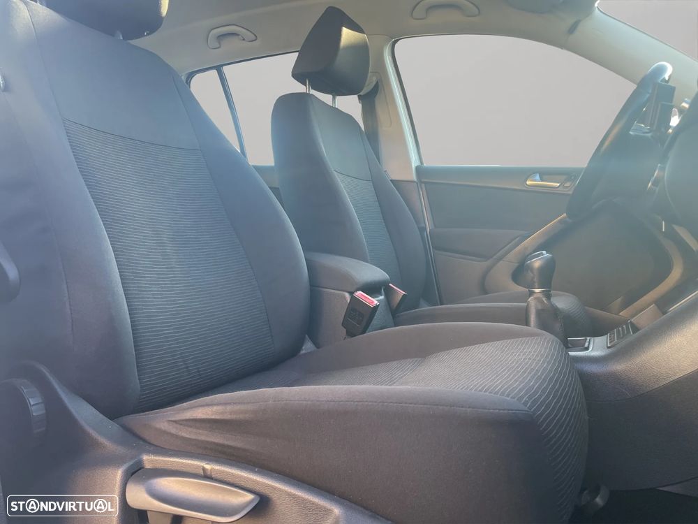 VW Tiguan 2.0 TDi Trend BlueMotion - 16