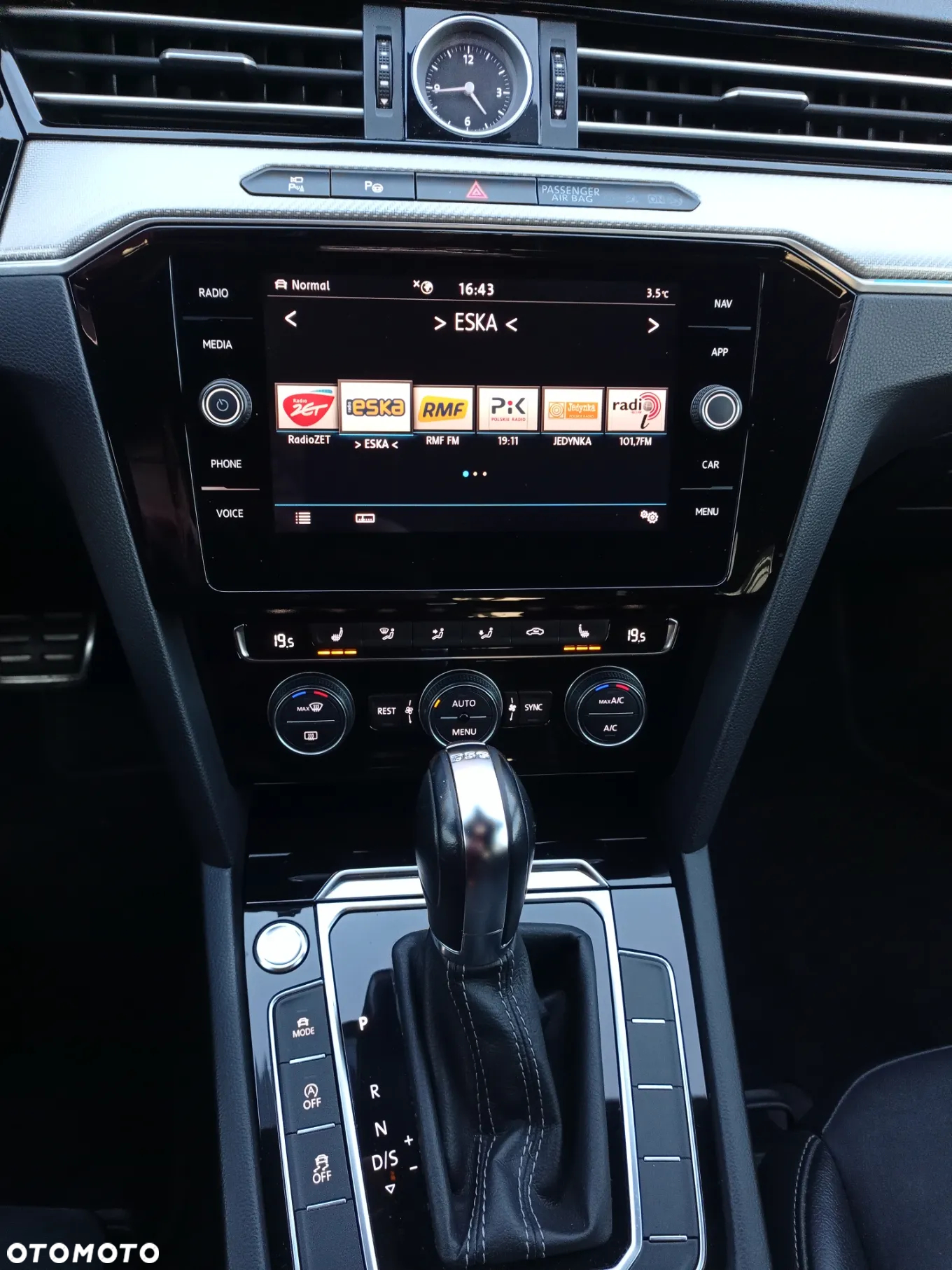 Volkswagen Arteon 2.0 TSI R-Line DSG - 23