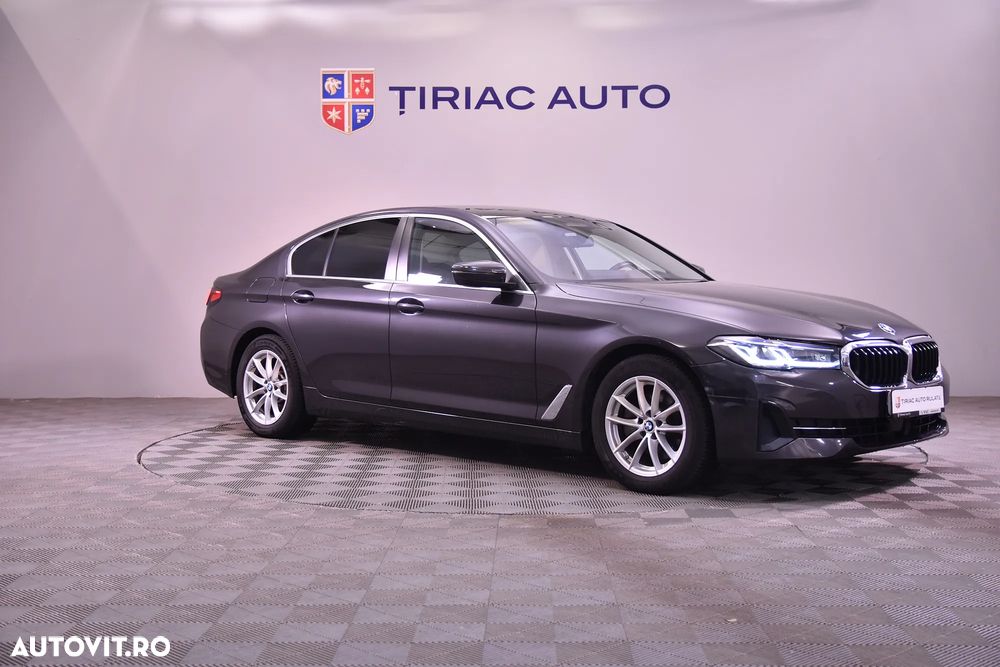 BMW Seria 5 520d Aut. - 7