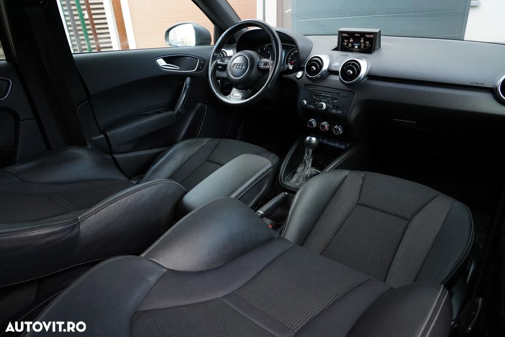 Audi A1 1.6 TDI Sportback S tronic sport - 11